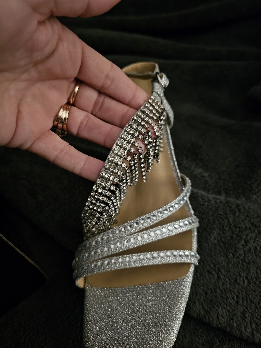 NEW IN BOX Thalia Sodi Skylar Silver Rhinestone Fringe Heels Sandals 7.5 Glam